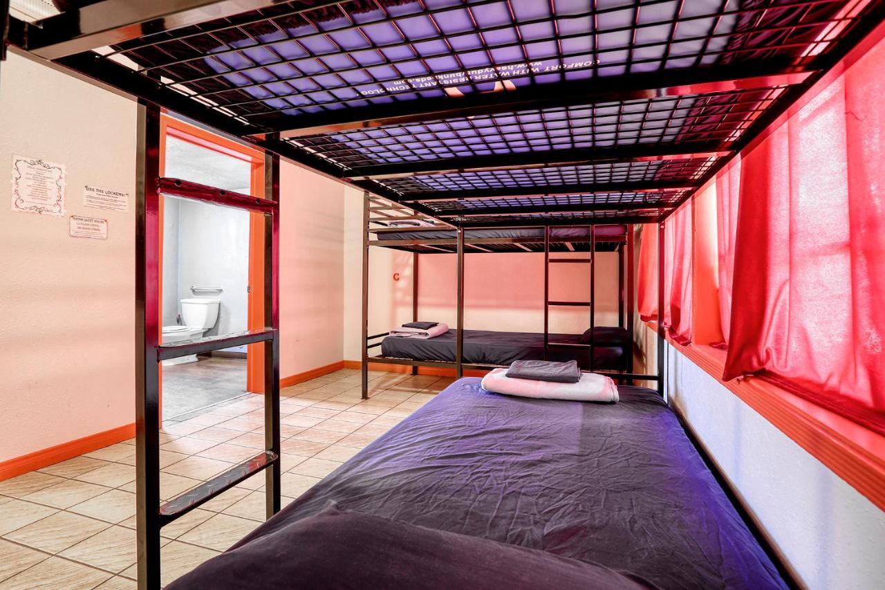 לאס וגאס Sin City Hostel מראה חיצוני תמונה