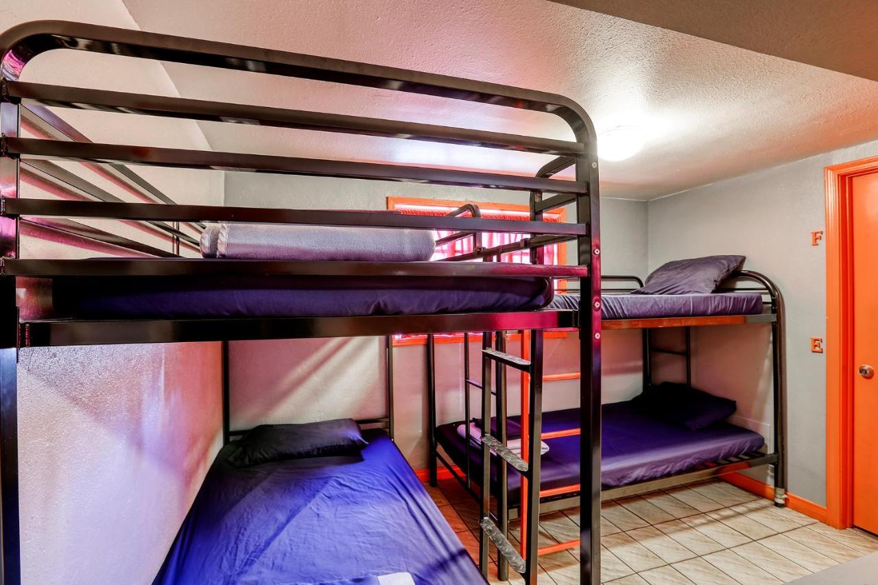 לאס וגאס Sin City Hostel מראה חיצוני תמונה
